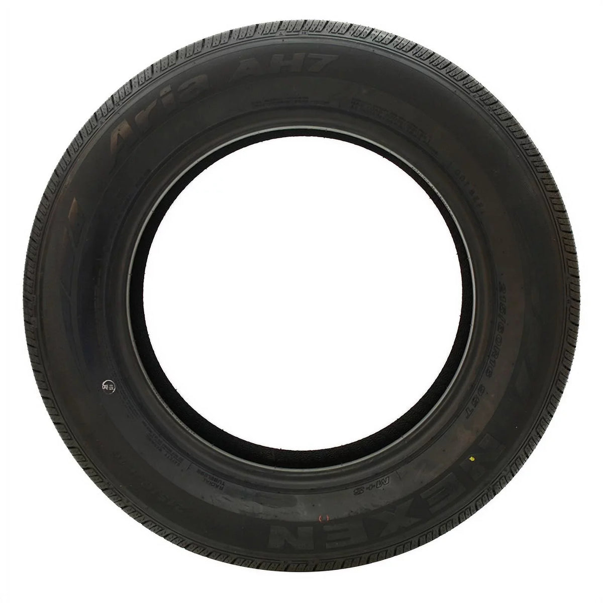 Nexen Aria  215/60-16 95  Tire